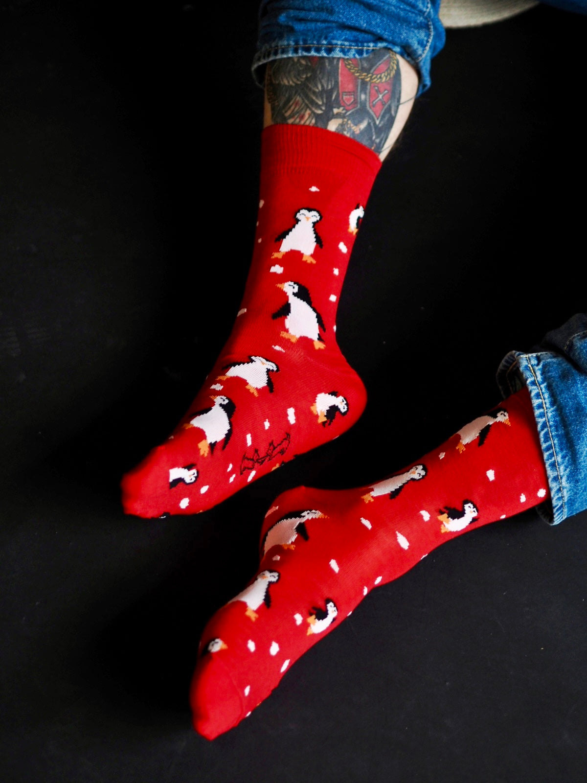 Pingviinien juhlat, ohuet merinovillasukat koko perheelle