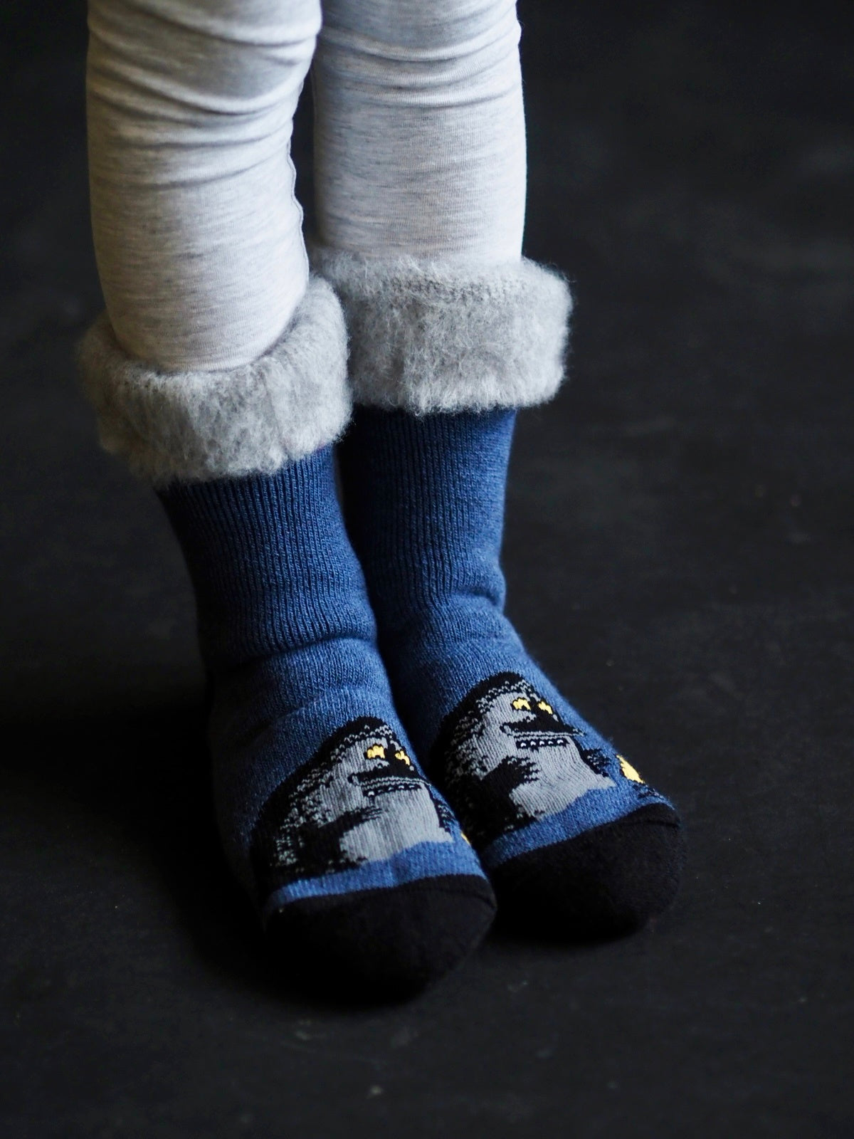 Mörkö ja lyhty, lasten pörrösukat