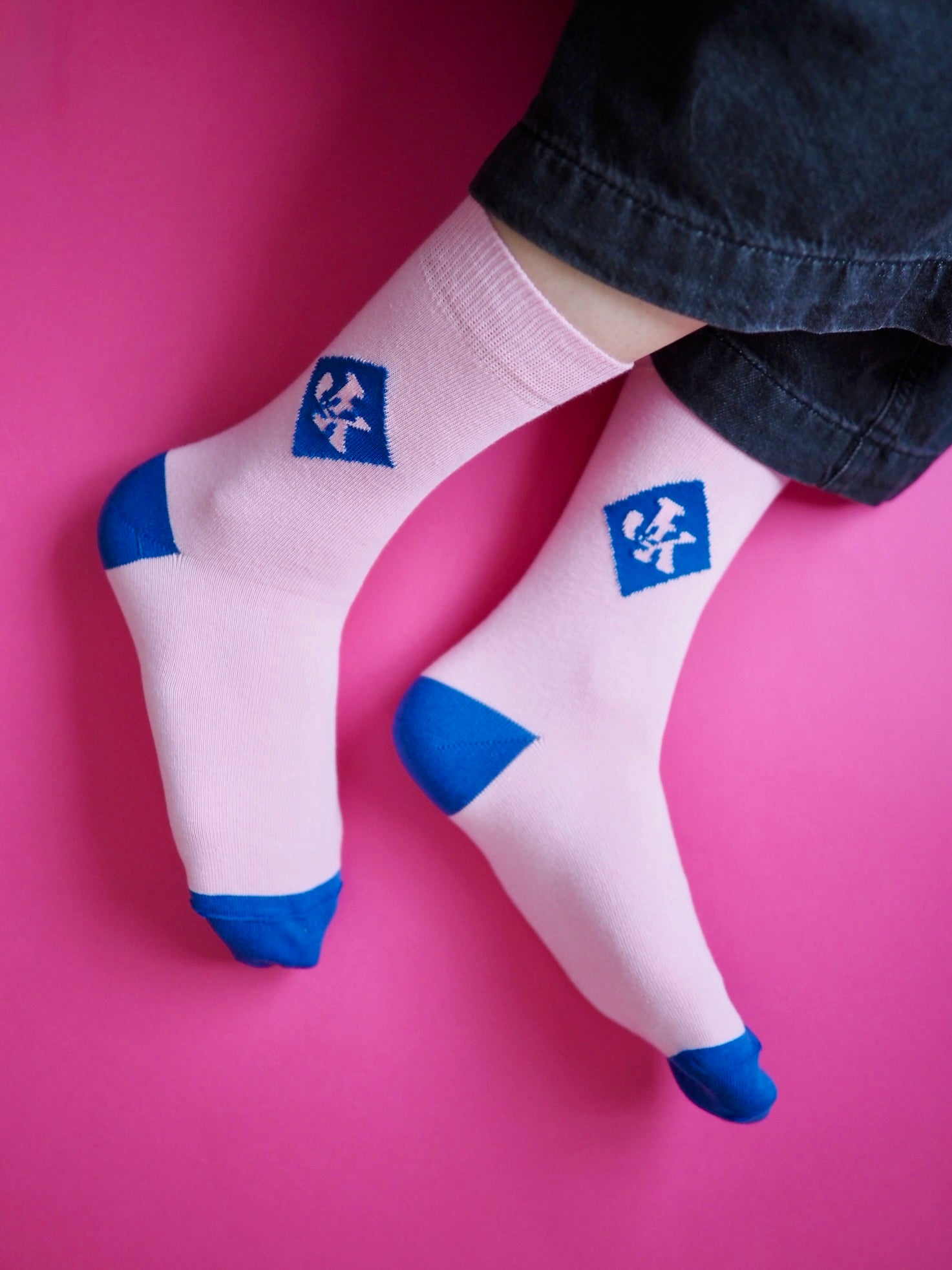 JK - Janne Kataja x Sidoste, vaaleanpunaiset luomupuuvillasukat