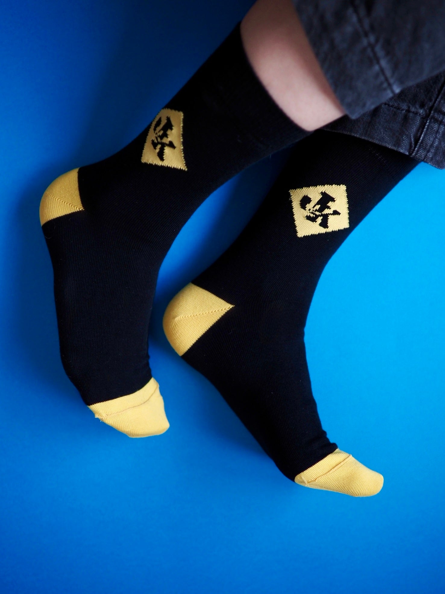 JK - Janne Kataja x Sidoste, mustat luomupuuvillasukat